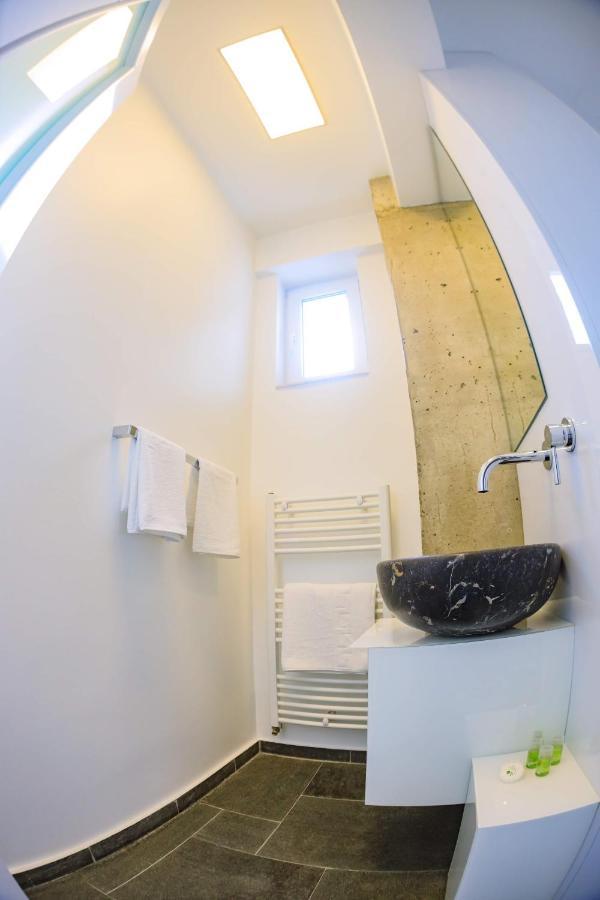 Central Bliss Appartement Suceava Buitenkant foto