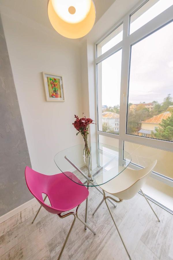 Central Bliss Appartement Suceava Buitenkant foto